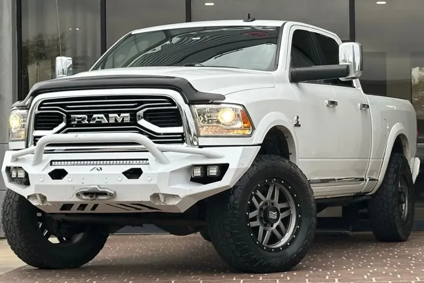 2018 Ram 2500 Limited photo 1