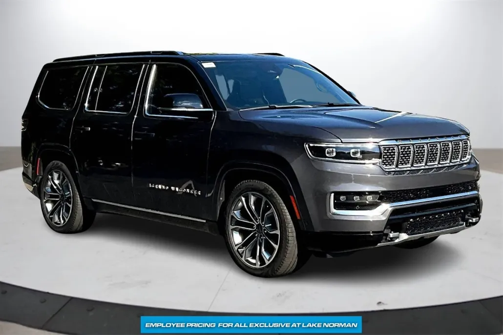 2024 Jeep Grand Wagoneer III photo 1