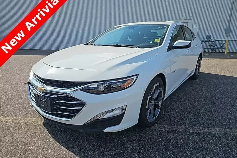 2023 Chevrolet Malibu 1LT photo 1