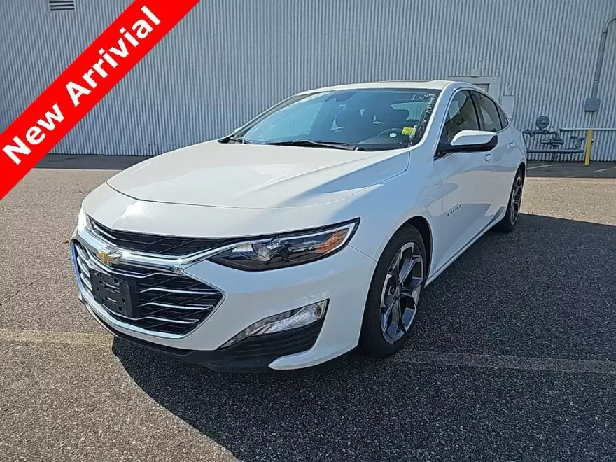 2023 Chevrolet Malibu 1LT photo 1