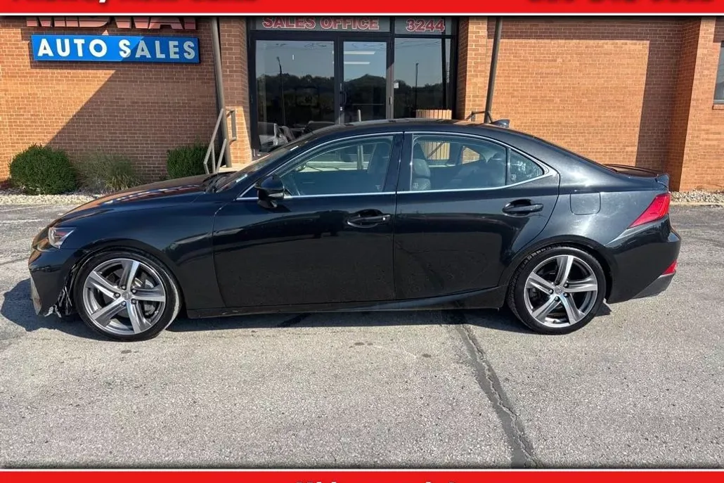 2018 Lexus IS 300 AWD photo 1