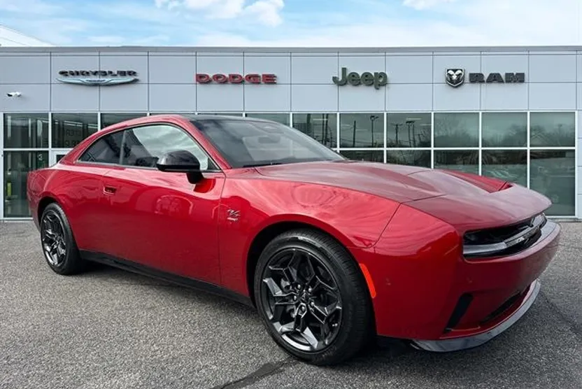 2025 Dodge Charger Daytona R/T AWD photo 1