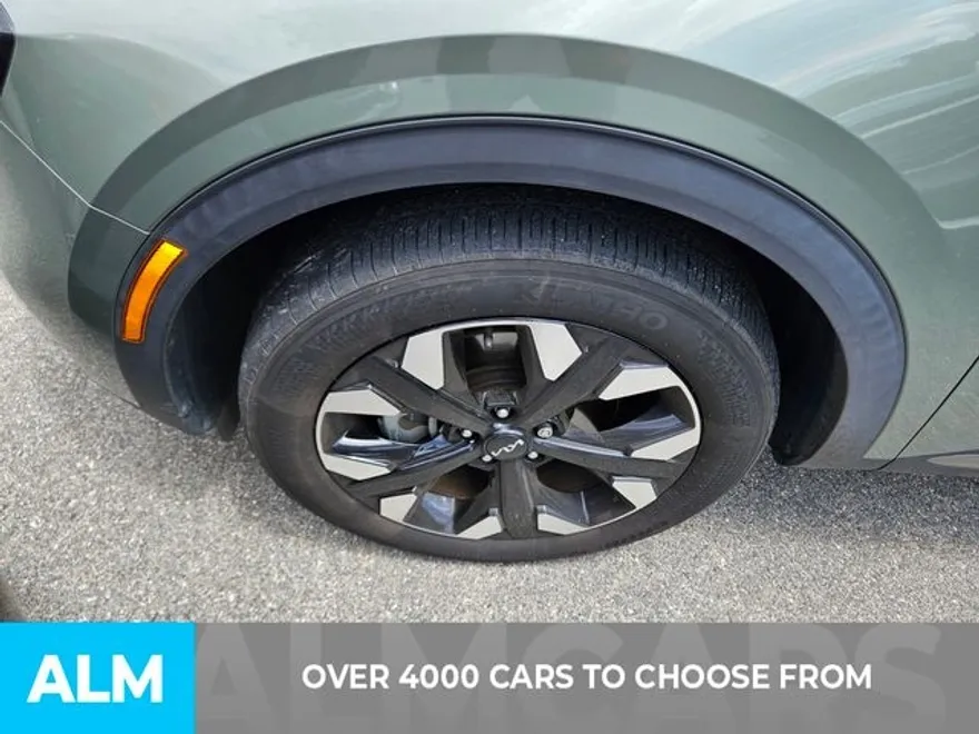 2023 Kia Sportage X-Line photo 1