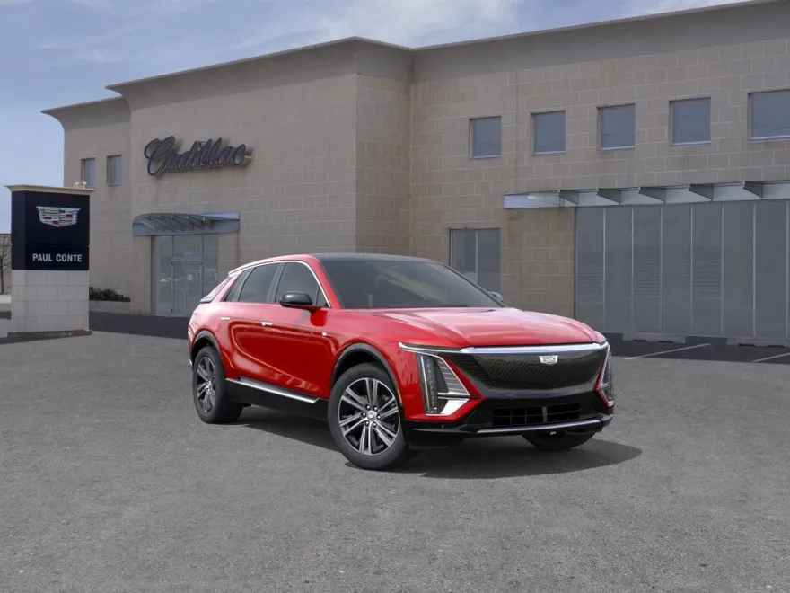 2025 Cadillac Lyriq Luxury photo 1