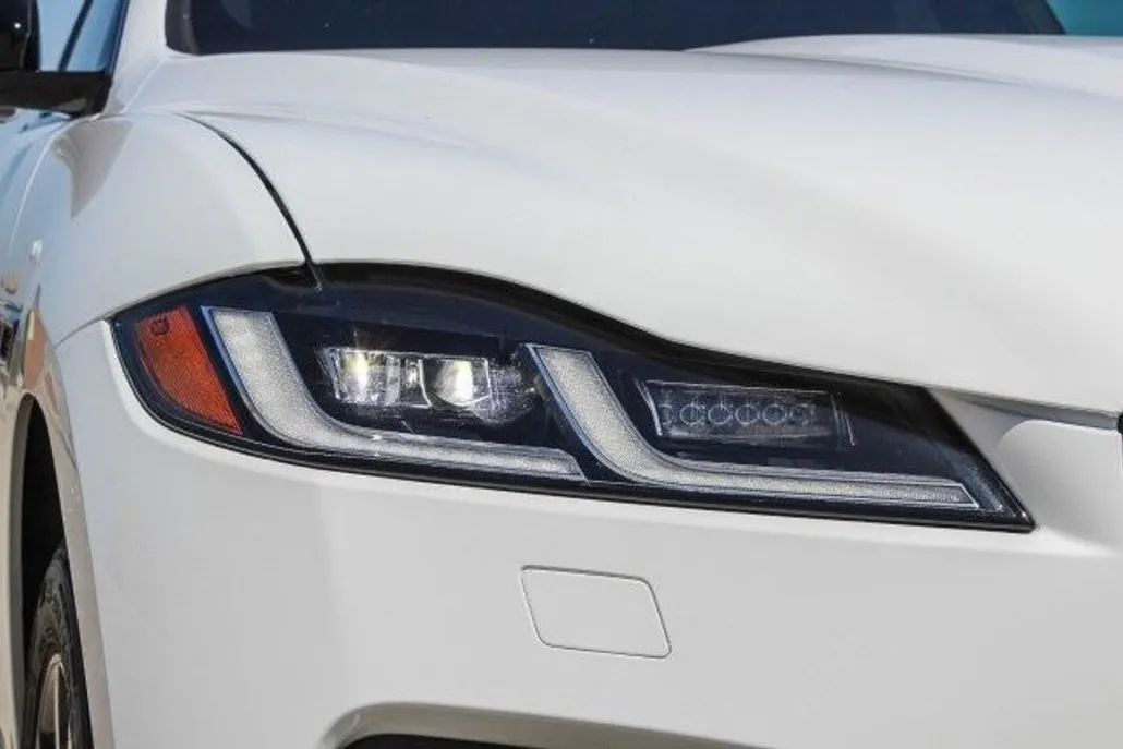 2025 Jaguar F-PACE P250 R-Dynamic S photo 1