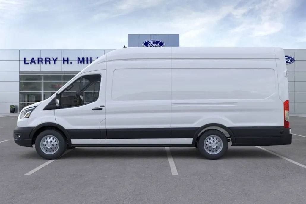 2025 Ford Transit Cargo Van photo 1