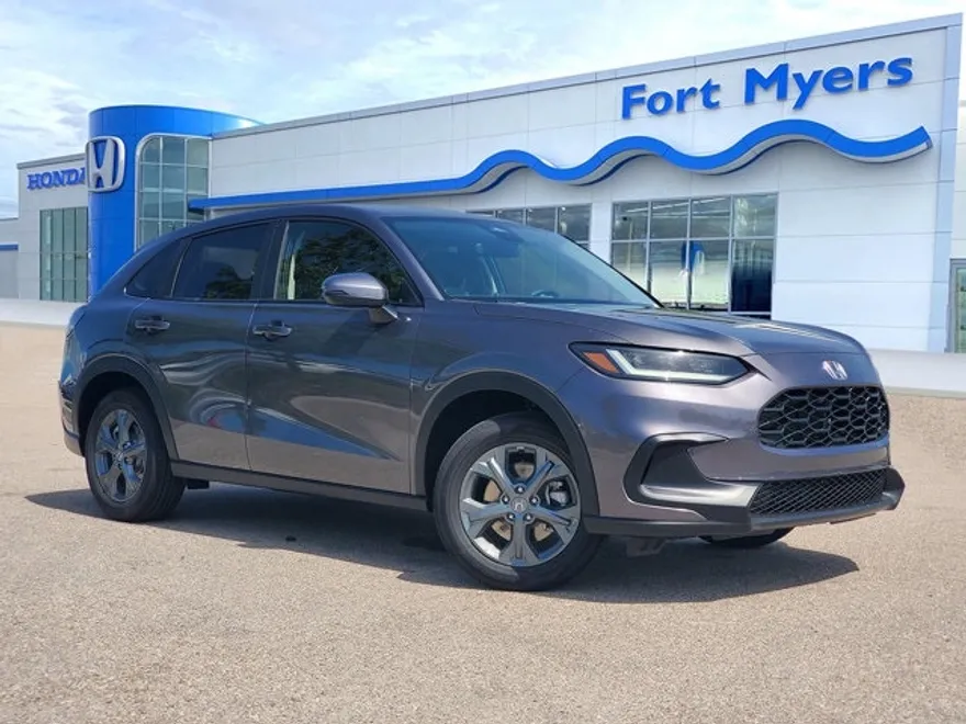 2026 Honda HR-V LX photo 1