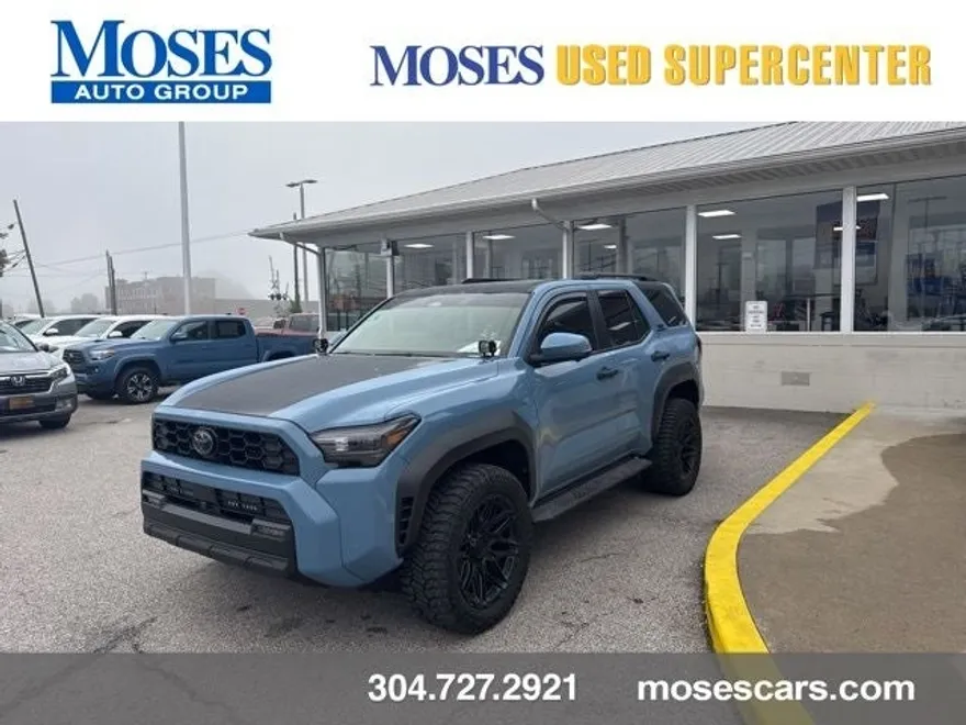 2025 Toyota 4Runner TRD Off-Road Premium photo 1