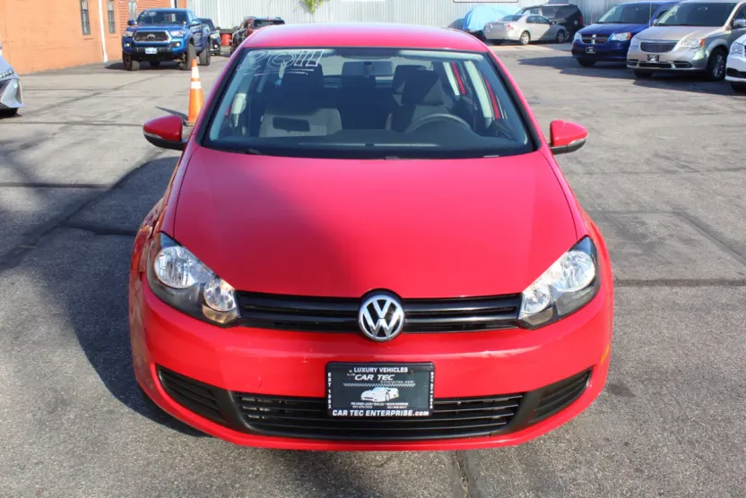 2011 Volkswagen Golf 2.5L photo 1