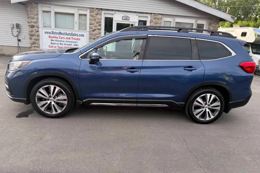 2019 Subaru Ascent Limited photo 1