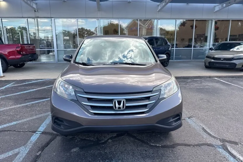2014 Honda CR-V LX photo 1