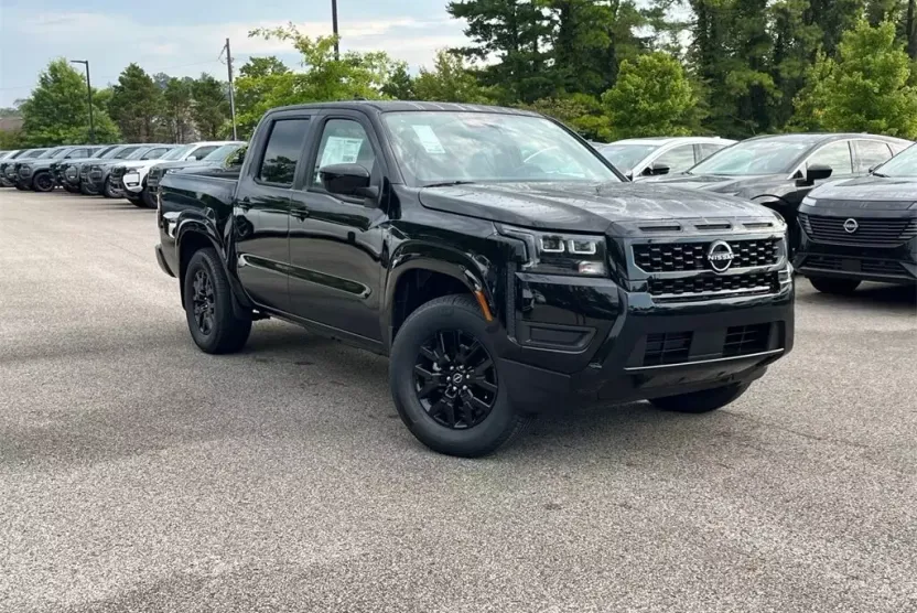 2026 Nissan Frontier SV photo 1