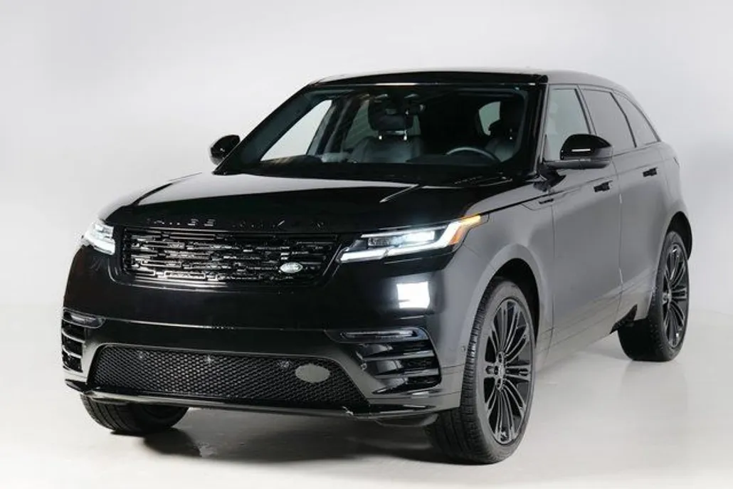 2026 Land Rover Range Rover Velar SE photo 1