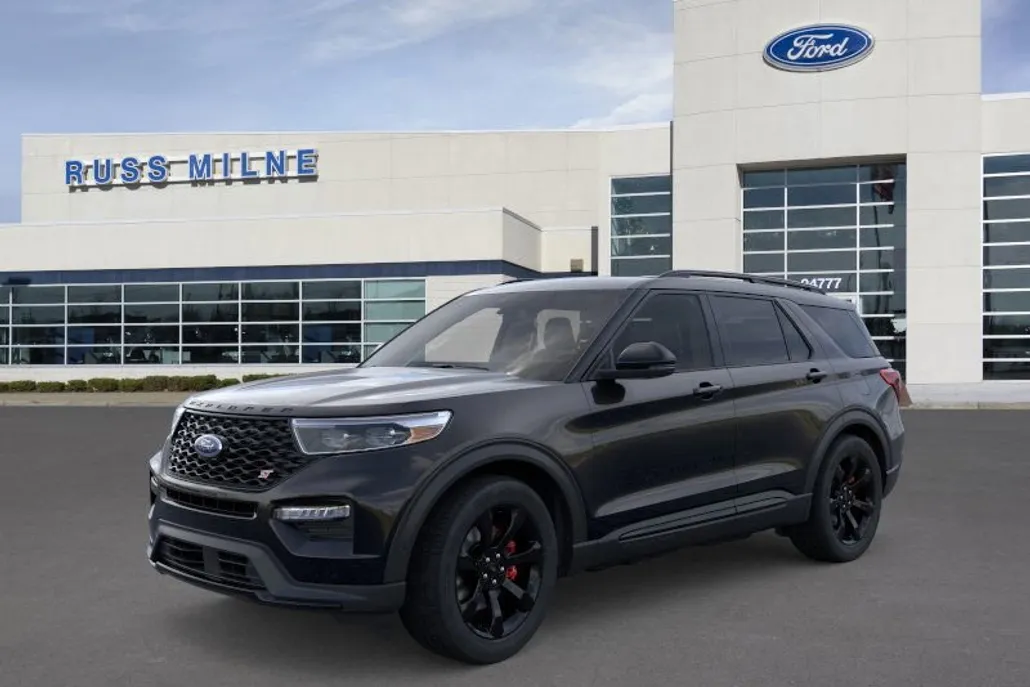 2023 Ford Explorer ST photo 1