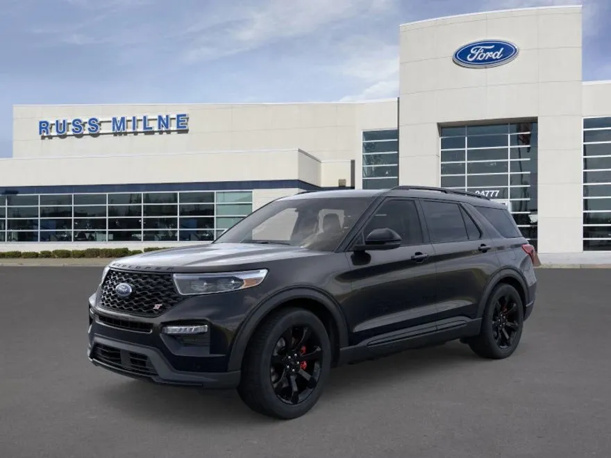2023 Ford Explorer ST photo 1