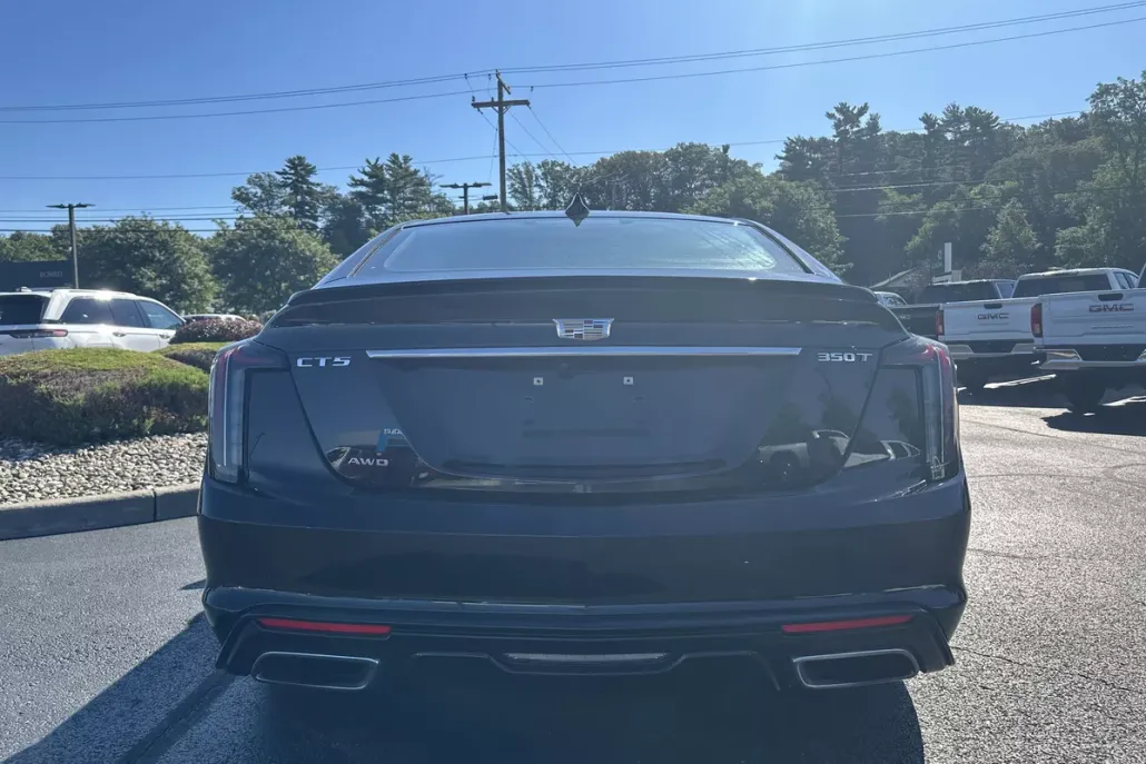 2022 Cadillac CT5 Sport photo 1