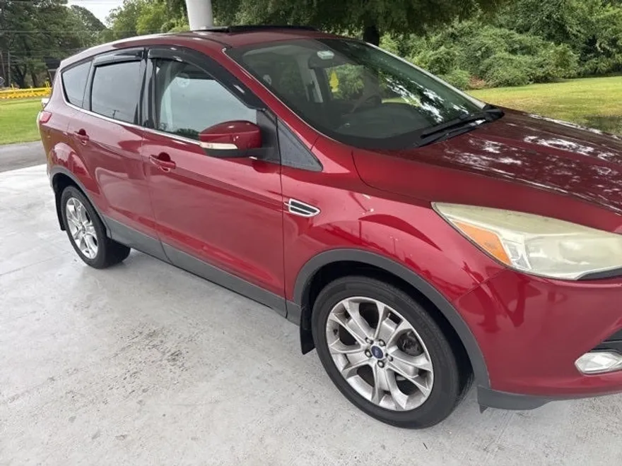 2013 Ford Escape SEL photo 1