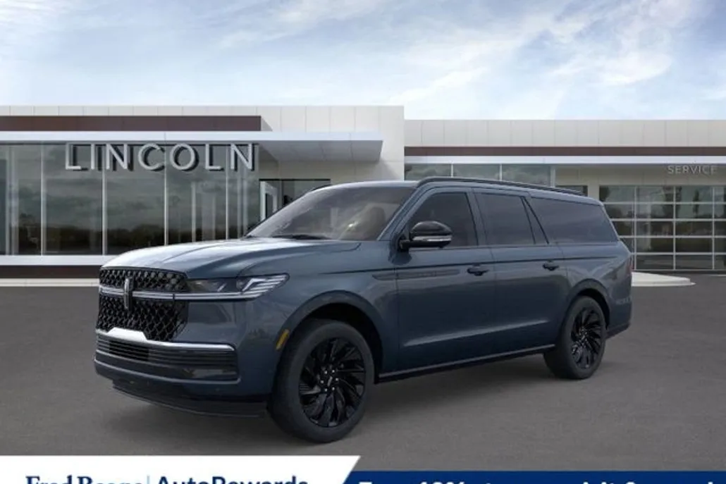 2025 Lincoln Navigator L Reserve photo 1