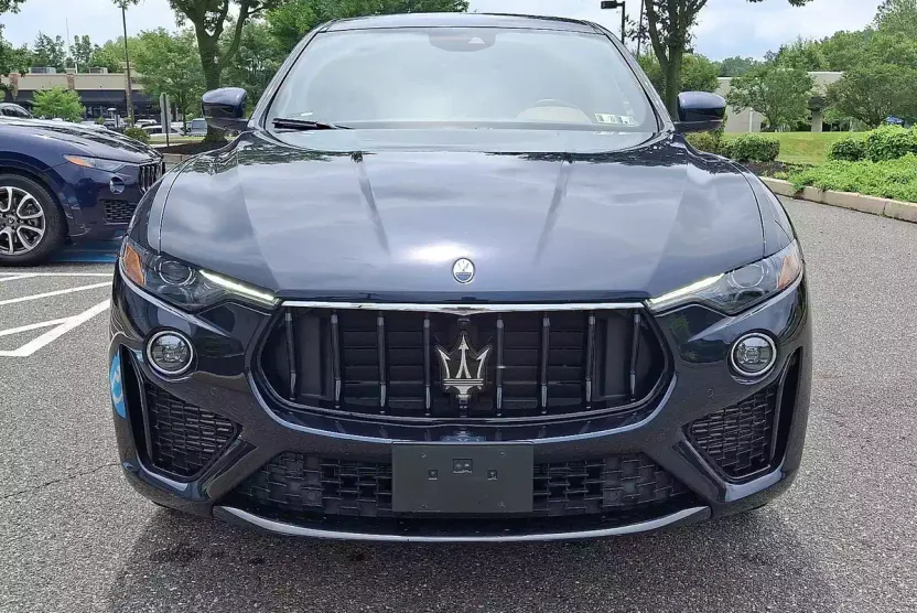 2022 Maserati Levante Modena photo 1