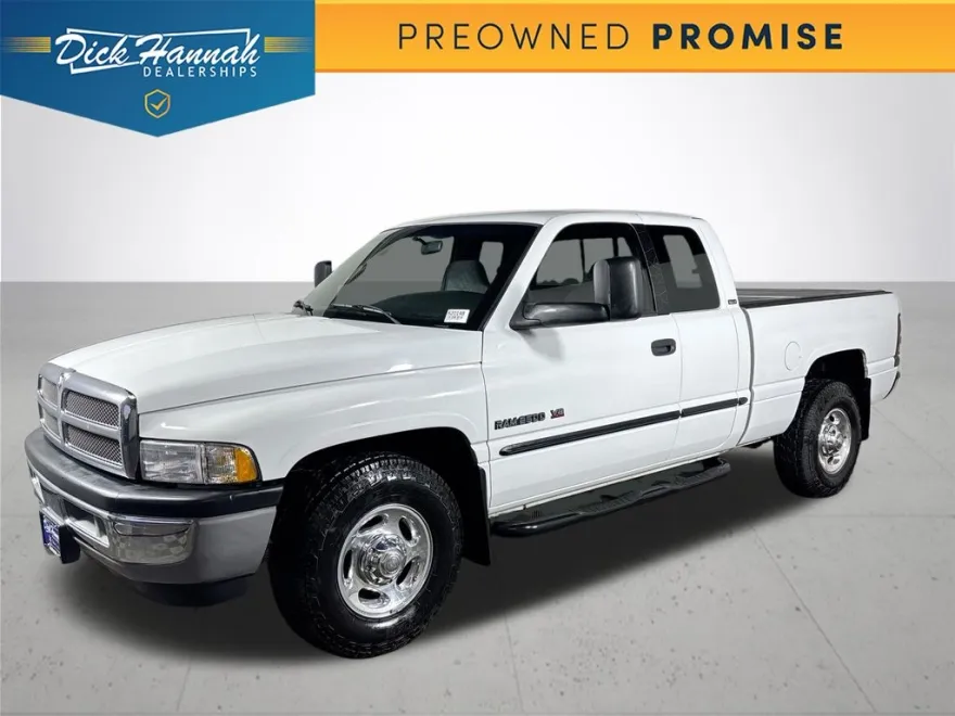 2000 Dodge Ram SLT photo 1