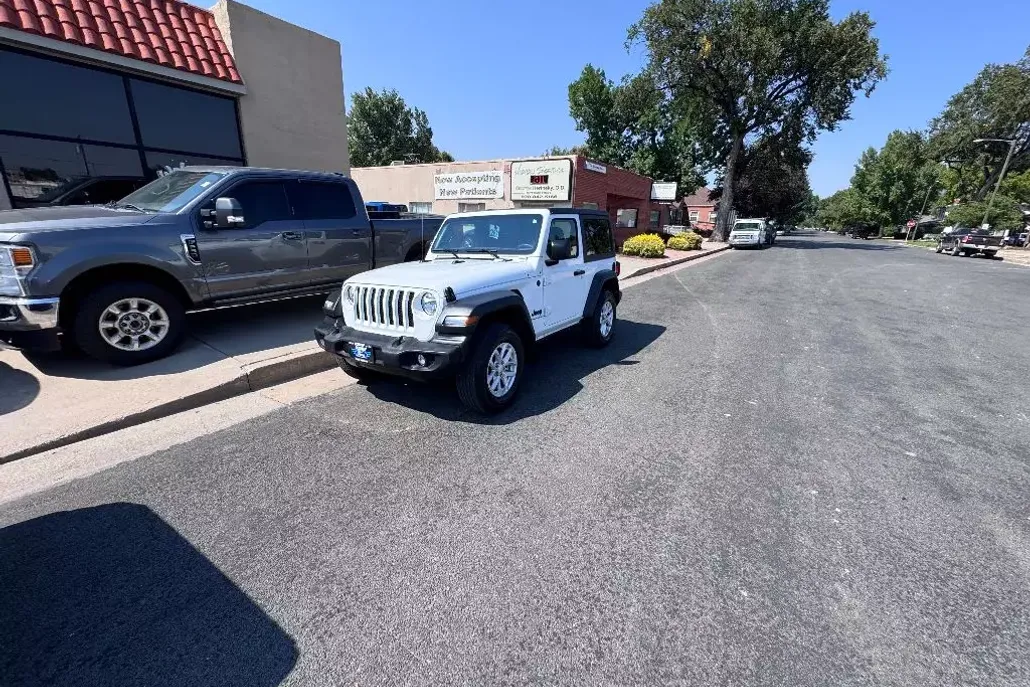 2023 Jeep Wrangler Sport S photo 1