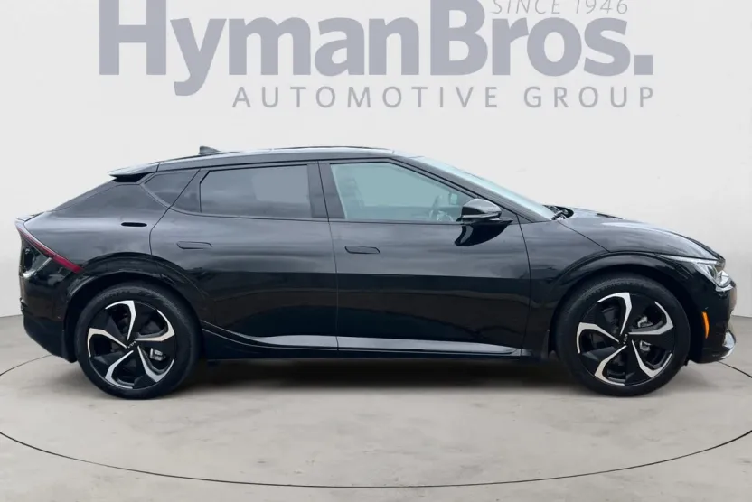 2023 Kia EV6 GT-Line photo 1