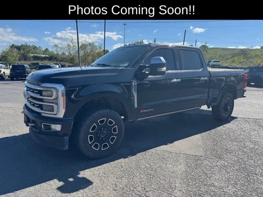 2023 Ford F-350 Platinum photo 1