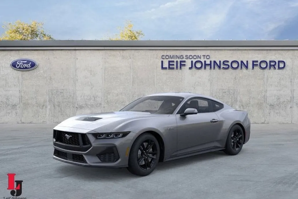2025 Ford Mustang GT photo 1