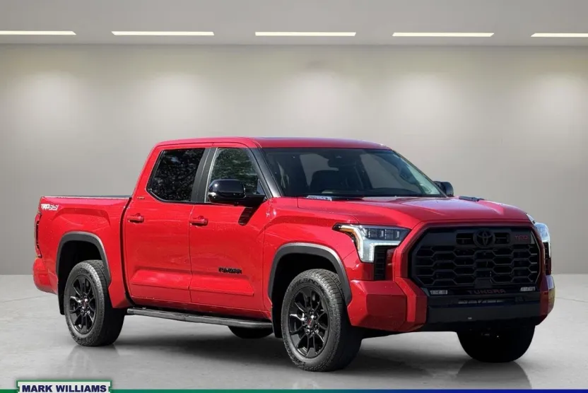 2024 Toyota Tundra Base photo 1