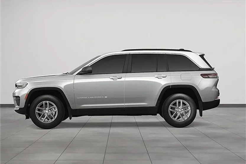 2025 Jeep Grand Cherokee Laredo X photo 1