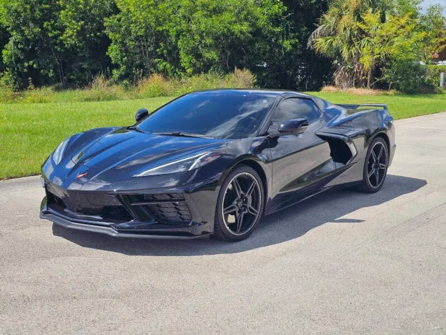 2022 Chevrolet Corvette Stingray Convertible 3LT photo 1