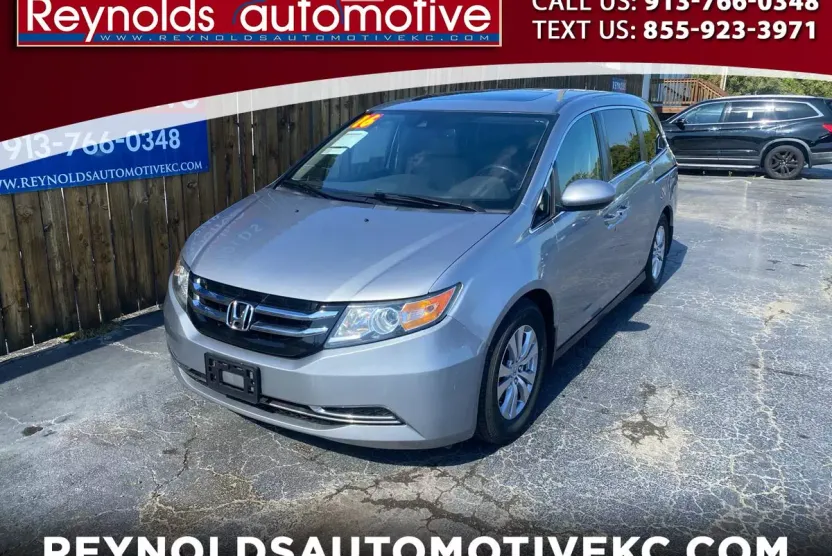 2016 Honda Odyssey EX-L photo 1