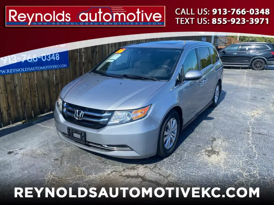 2016 Honda Odyssey EX-L photo 1