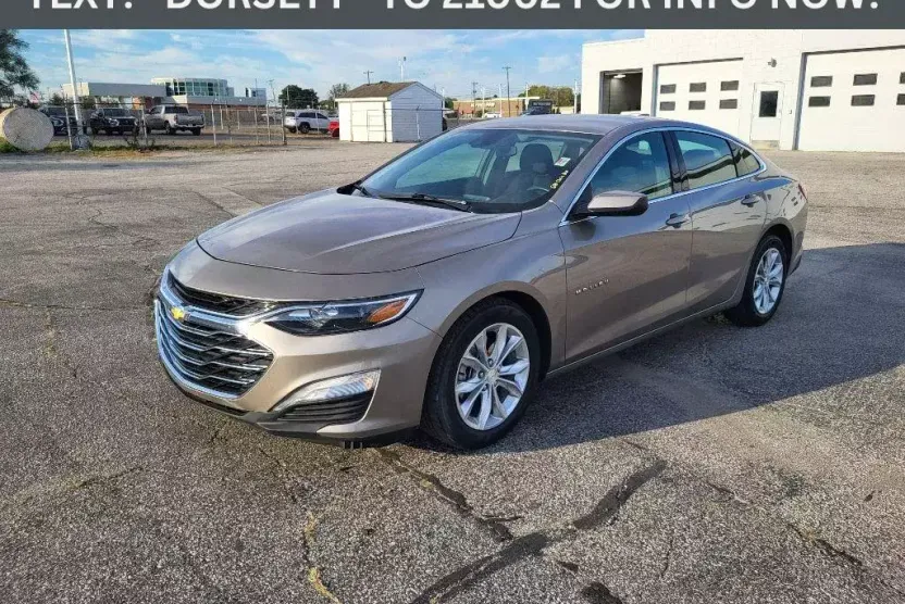 2025 Chevrolet Malibu 1LT photo 1