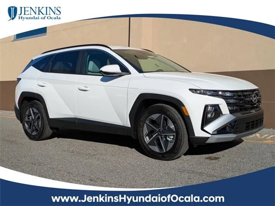 2025 Hyundai Tucson SEL photo 1