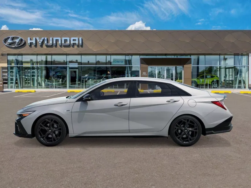 2025 Hyundai Elantra N Line photo 1