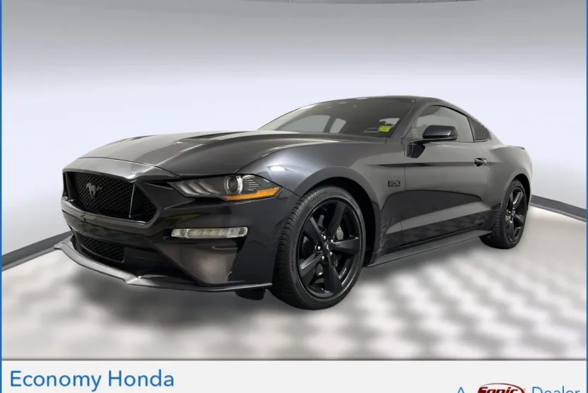 2022 Ford Mustang GT photo 1