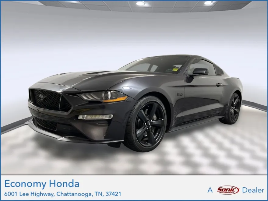 2022 Ford Mustang GT photo 1