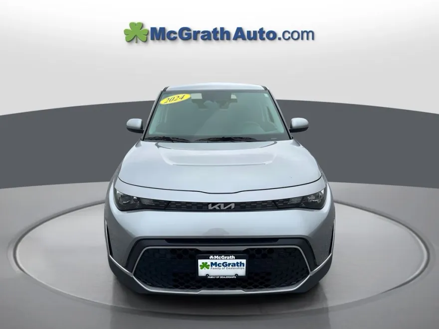 2024 Kia Soul LX photo 1