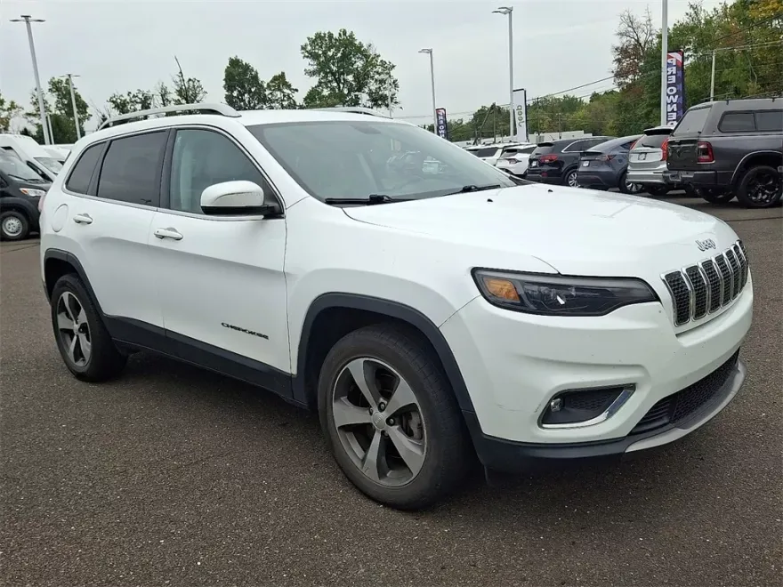 2019 Jeep Cherokee Limited photo 1
