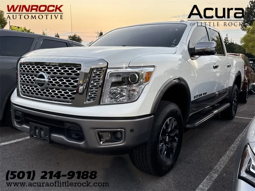 2018 Nissan Titan Platinum Reserve photo 1