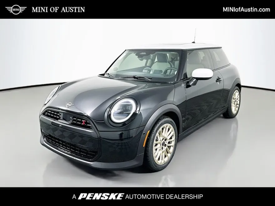 2025 Mini Cooper 2 Door Hardtop Iconic photo 1