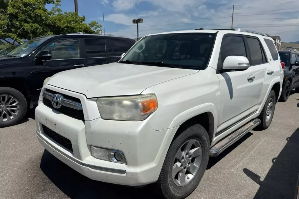 2011 Toyota 4Runner SR5 photo 1