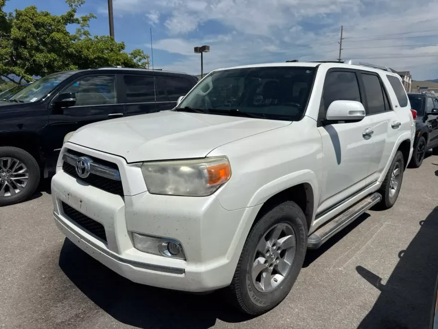 2011 Toyota 4Runner SR5 photo 1
