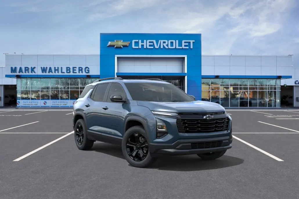2026 Chevrolet Equinox LT photo 1