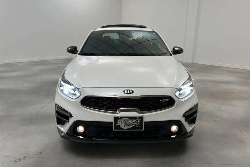2021 Kia Forte GT photo 1