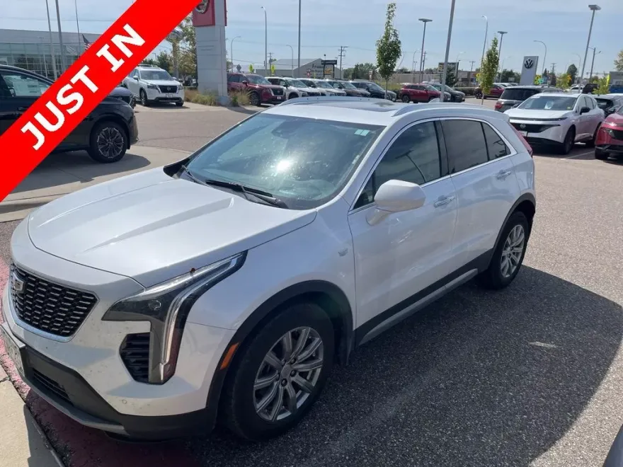 2020 Cadillac XT4 Premium Luxury photo 1