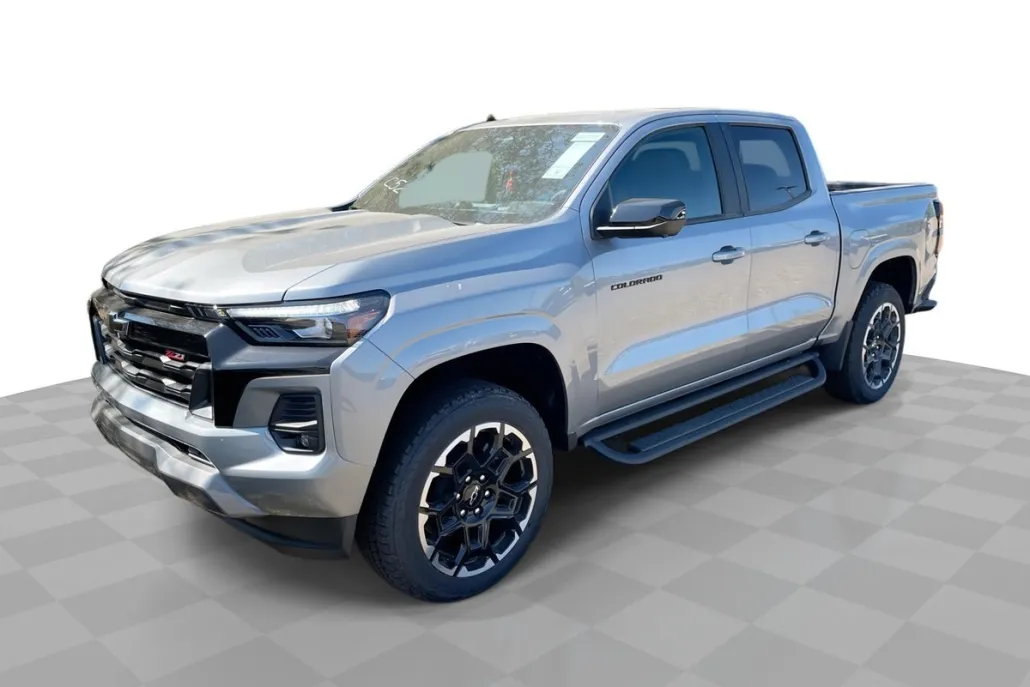 2026 Chevrolet Colorado Z71 photo 1