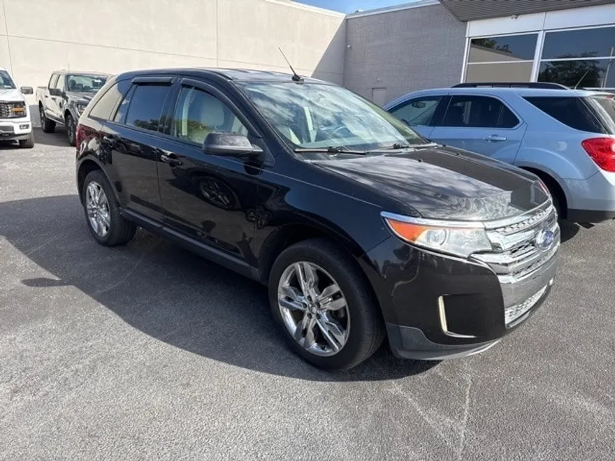 2013 Ford Edge SEL photo 1