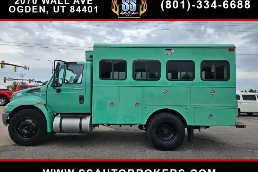 2012 International 4300 DuraStar 4300 photo 1